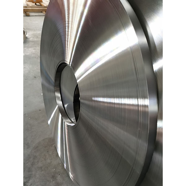 Ποιοι παράγοντες επηρεάζουν την τιμή του φύλλου από ανοξείδωτο χάλυβα;